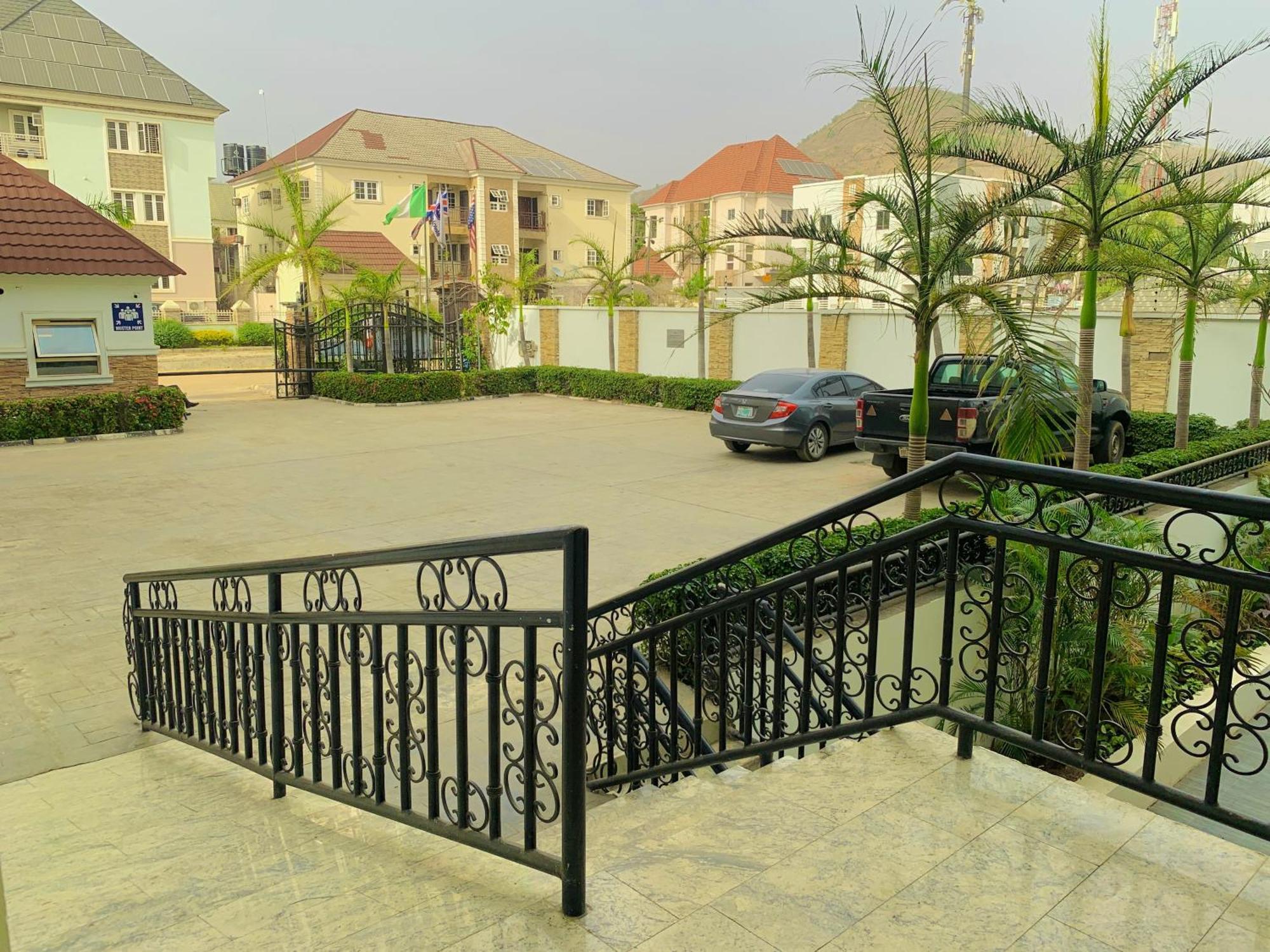 Hotel Amor Hotels Abuja 4*
